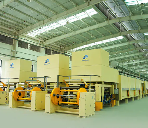 আঠা তৈরির সরঞ্জাম ব্যবহার করার সময় কী সতর্কতা অবলম্বন করা উচিত?